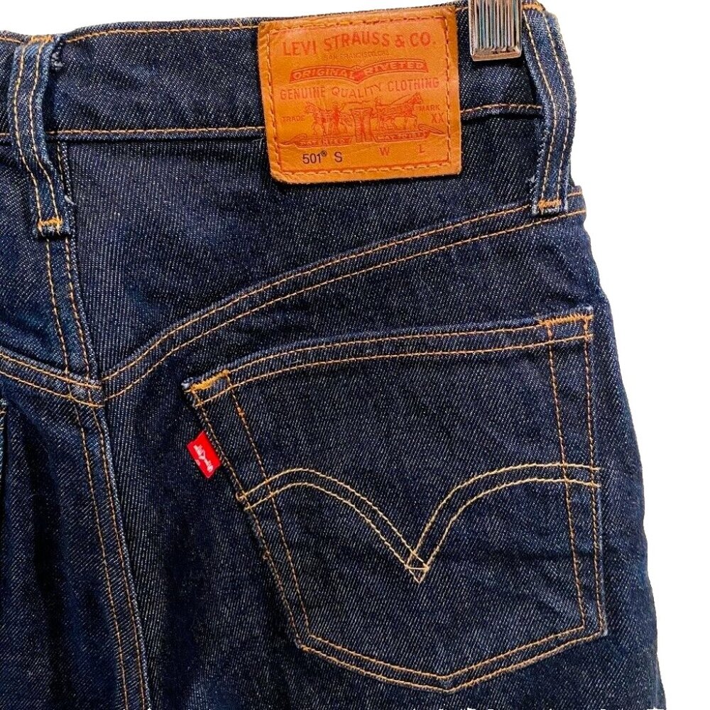 Levi’s Premium 501 High Rise Skinny Jeans 26x28